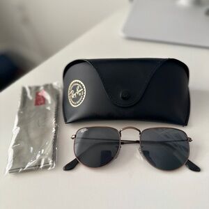 Ray-Ban Elon Dark Frame Sunglasses (Unisex)